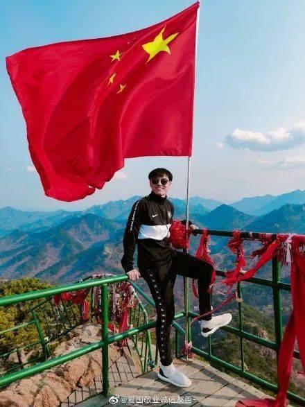 玩撞三国